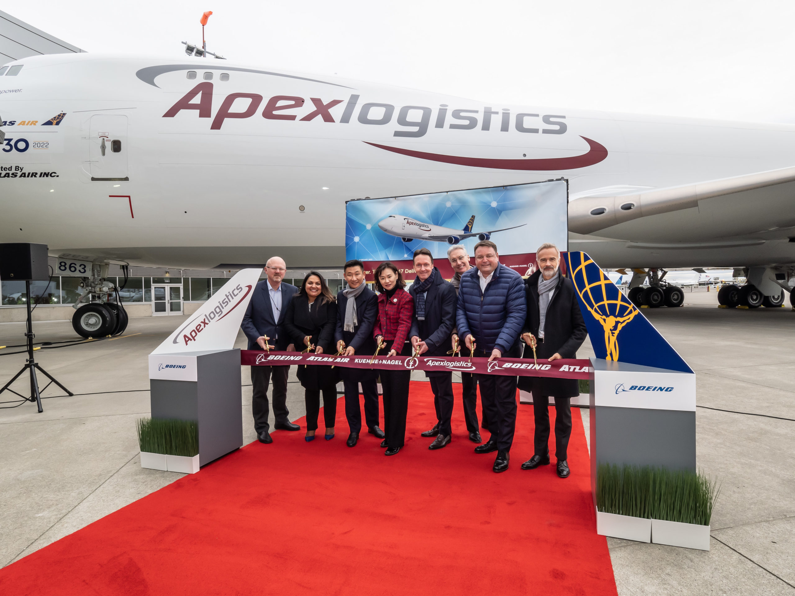 Kuehne+Nagel receives its first Boeing 747-8 Freighter “Inspire